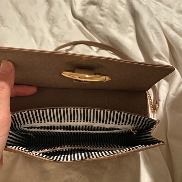 Jessica Moore Brown Suede Crossbody Bag - Picture 3 of 3